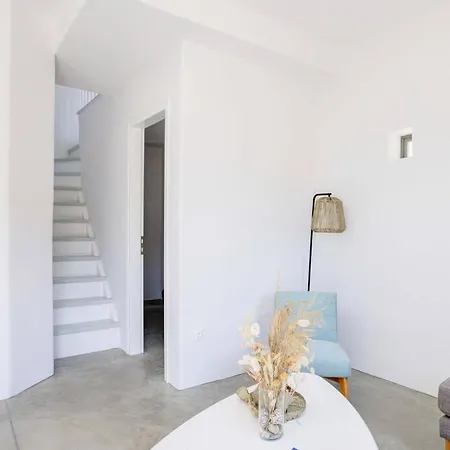 Tinos Treasures Apigania