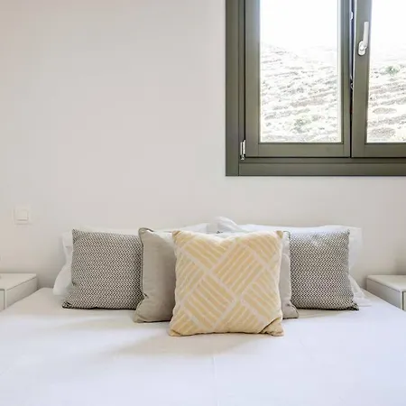 Daire Tinos Treasures Apigania *